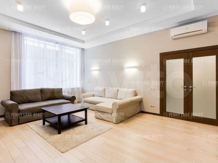 2-к квартира, 107 м², 2/8 эт.
