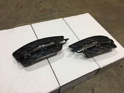 Решетка бампера Mercedes C204 амг Рестайлинг