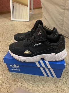 Кроссовки женские adidas