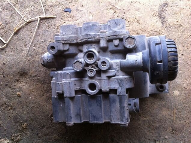 Пол ман тга. Главный кран уровня пола ман ТГА. WABCO 4729000550 ремкомплект. Уровень пола ман ТГА. 4729051110 Ремкомплект.