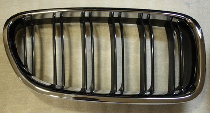 Ноздри решетки BMW F10 F11 10-15 двойные с хром ра
