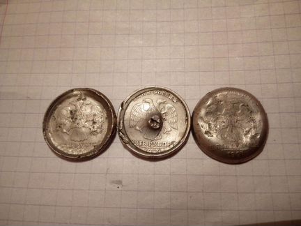 Продам три бракованных заводом пятака