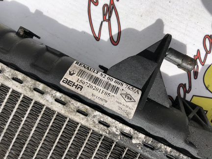 Радиатор охлаждения Renault Laguna 2
