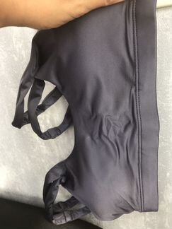 Новый спортивный топ бра Nike S