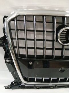 Решетка радиатора передняя Audi Q5 8R 2008-2017