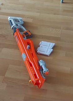 Продаю Nerf Raptorstrike