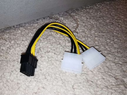 Переходник питания Molex - 8 pin PCI-E