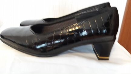 Женские туфли ара