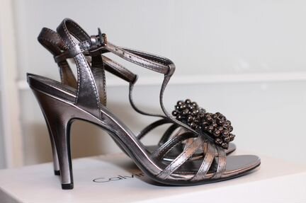 Серебристые босоножки Calvin Klein