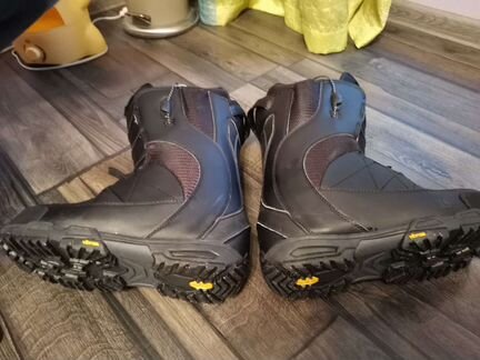 Сноубордические ботинки
