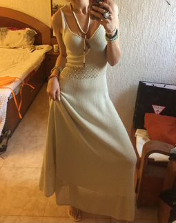 Платье вязаное