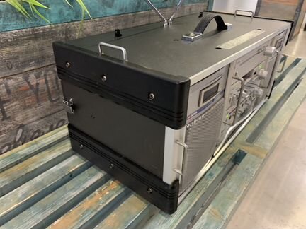 Муз система aiwa carryin compo cs-5