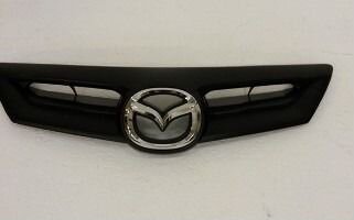 Mazda 3 BK хетчбек sport решетка рад-ра 2006-08