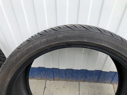 Комплект шин Yokohama Parada Spec-X 255/35 R22