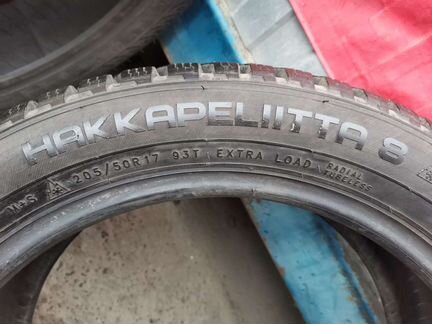 Как новые шипованые R17 205/50 Nokian 8 4шт