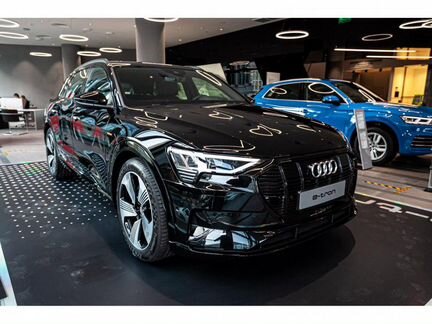Audi e-tron AT, 2020