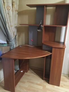 Компьютерный стол