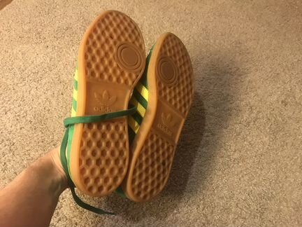 Кроссовки adidas hamburg