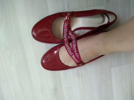 Туфли, балетки
