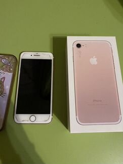 Телефон iPhone 7
