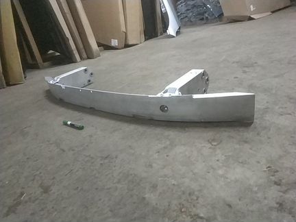 Усилитель бампера бмв ф10 BMW 5 F10 F 10