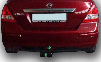 Фаркоп на nissan tiida