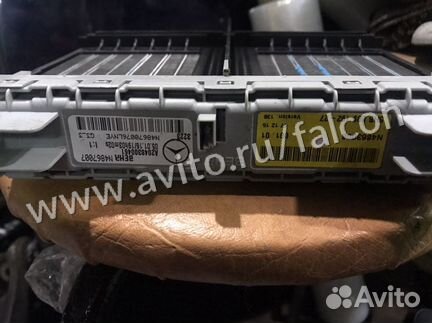 Радиатор a2048300461 Мерседес w218/212/207/204