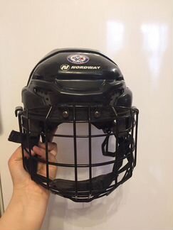 Шлем хоккейный