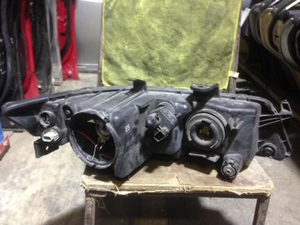 Фара передняя левая Хонда аккорд-7 Рест галоген