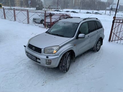 Toyota RAV4 2.0 AT, 2002, 150 000 км