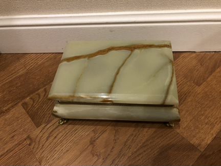 Шкатулка для украшений