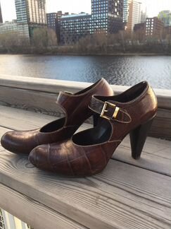 Очень красивые туфли бренда ororo