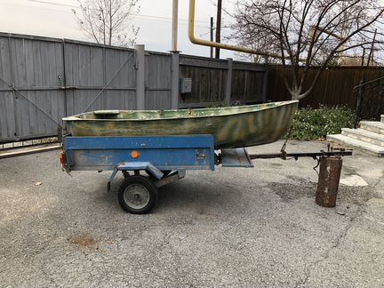Двухместная алюминиевая лодка 