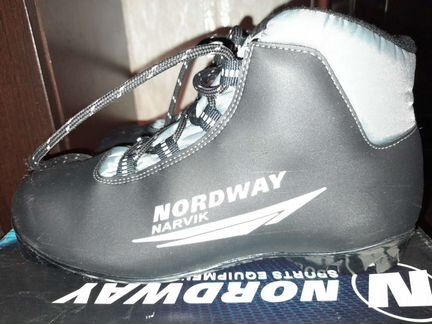 Лыжные ботинки 39 размер
