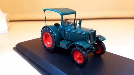 Трактор Hanomag R40 Schuco 1/43