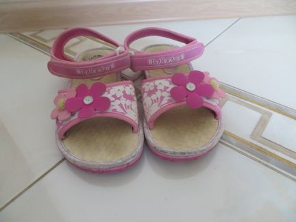 Босоножки р. 33