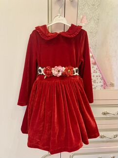 Платье нарядное в аренду