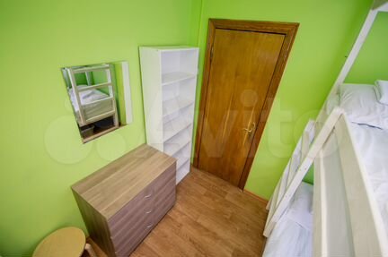 Комната 18 м² в 6-к, 1/8 эт.