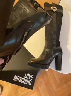 Сапоги демисезонные Love Moschino