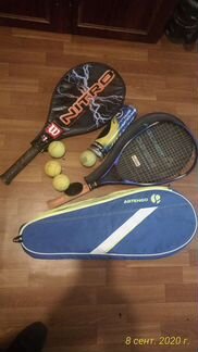 Теннисная сумка, ракетки и мячи