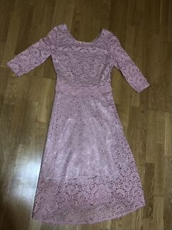 Розовое платье