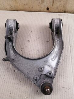 Рычаг поперечный передний правый верхний
