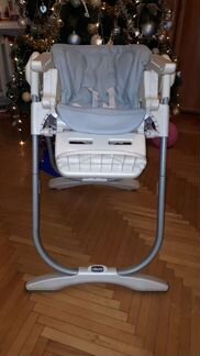 Стульчик для кормления Chicco Poly Magic