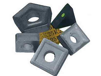 Пластины токарные твердосплавные сменные gf1105. Отрезные пластины токарные твердосплавные сменные tm1125. Сменные токарные твердосплавные пластины трс35. Твердосплав пластины. S09.