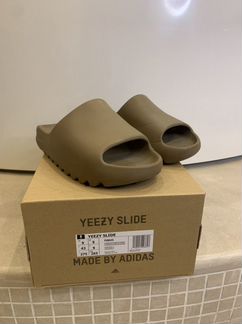 Adidas Yeezy slide (earbrown)