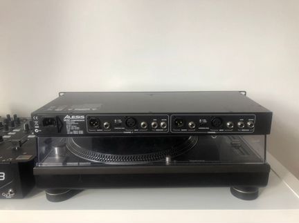 Компрессор/лимитер Alesis 3632 compressor