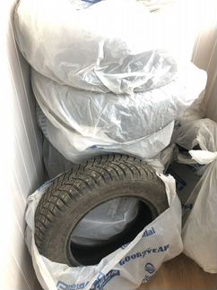 Зимние шины 215.65. R16