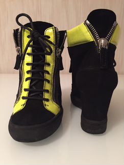 Сникерсы (кроссовки на танкетке) Guiseppe Zanotti