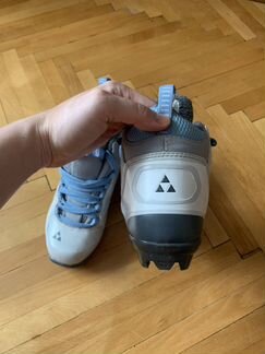 Лыжные ботинки Fisher