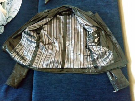 Продам кожаную куртку dolce gabbana